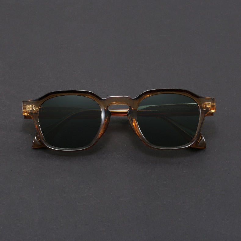 SLOANE RETRO SHADES